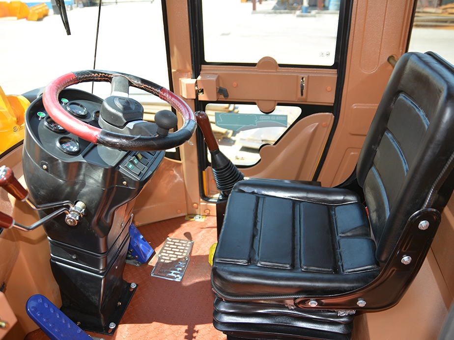 ZL930全液压装载机